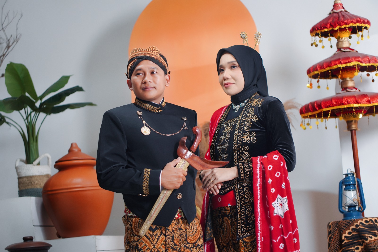 Desty & Hanafi070925 (6)