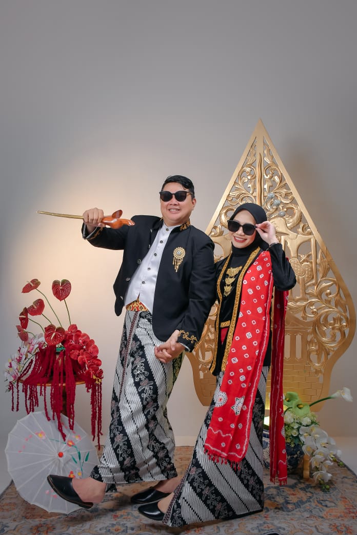 Mulyani & Peggy310126