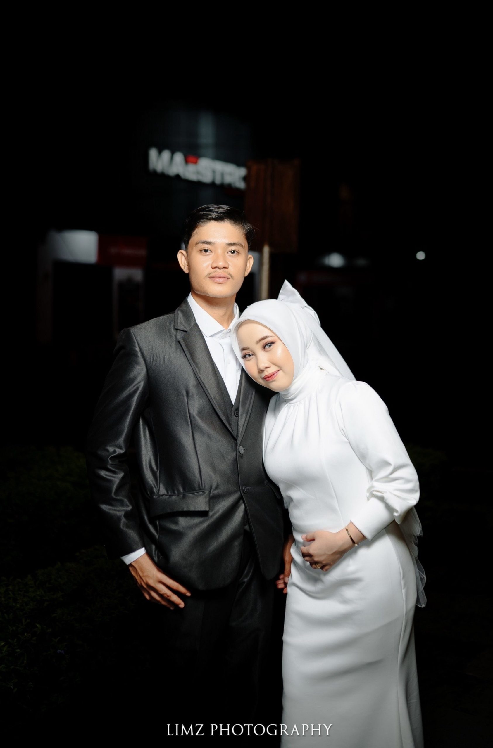 Resika & Seman050426