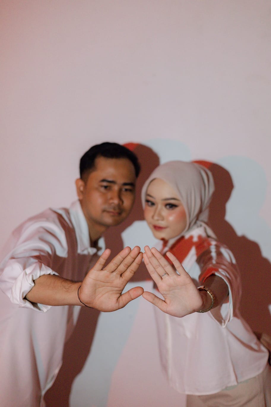 Dini & Bambang190426