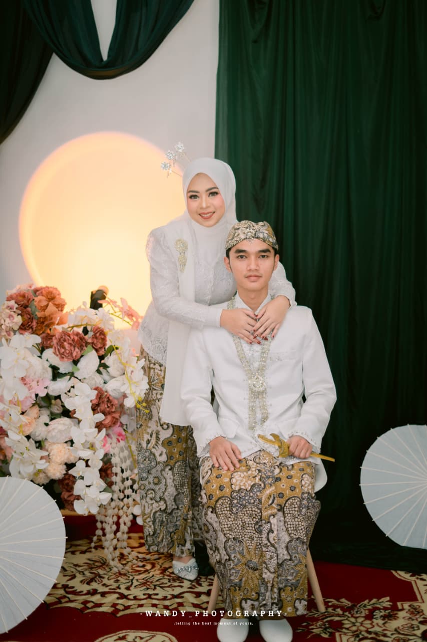 Nisa & Aziz050426