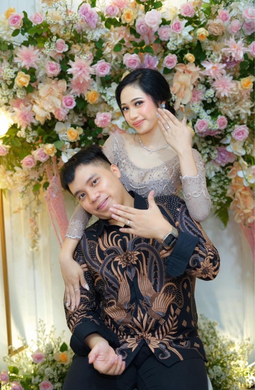 Esa & Rizka 120426