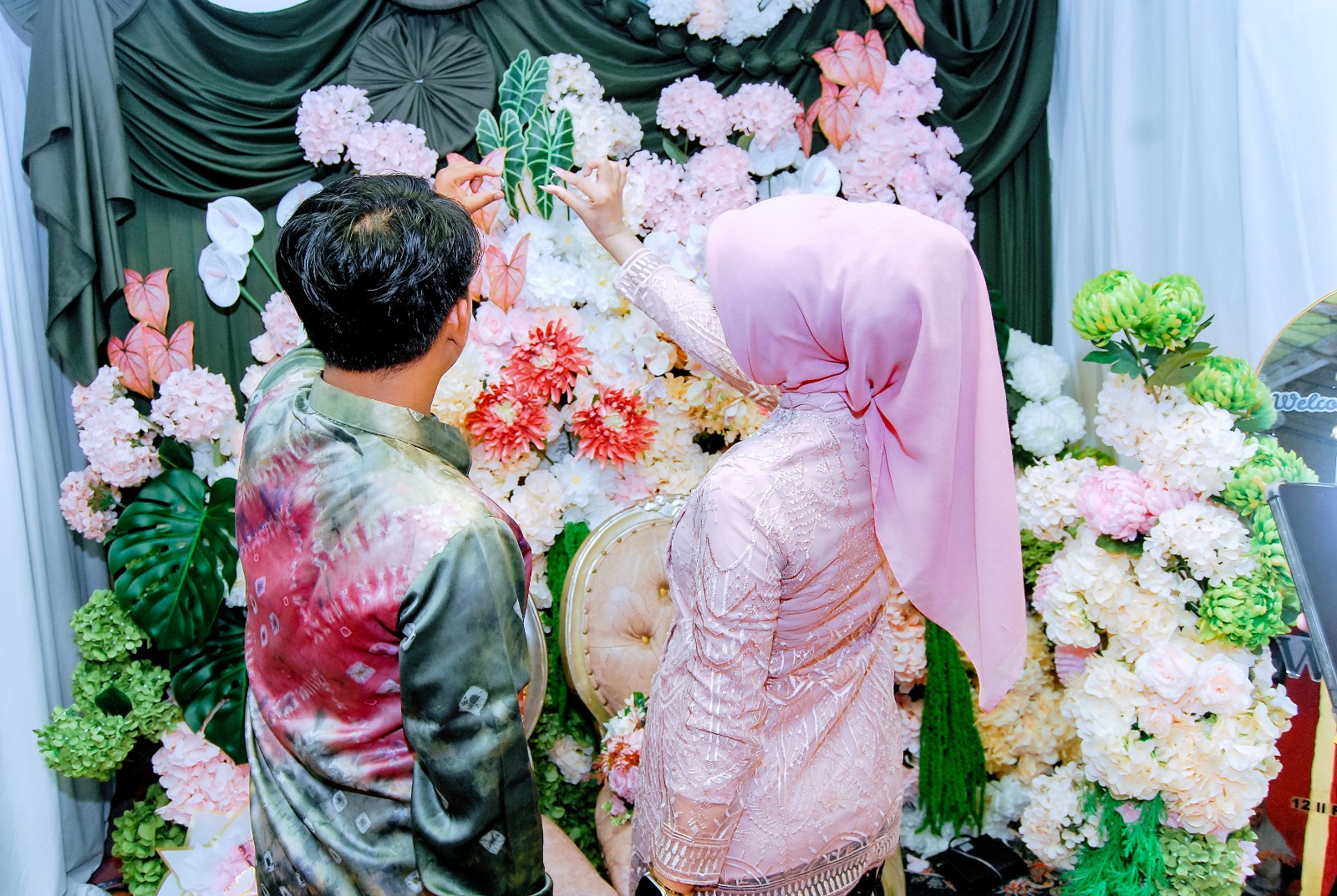 Witri & Wahyu100526