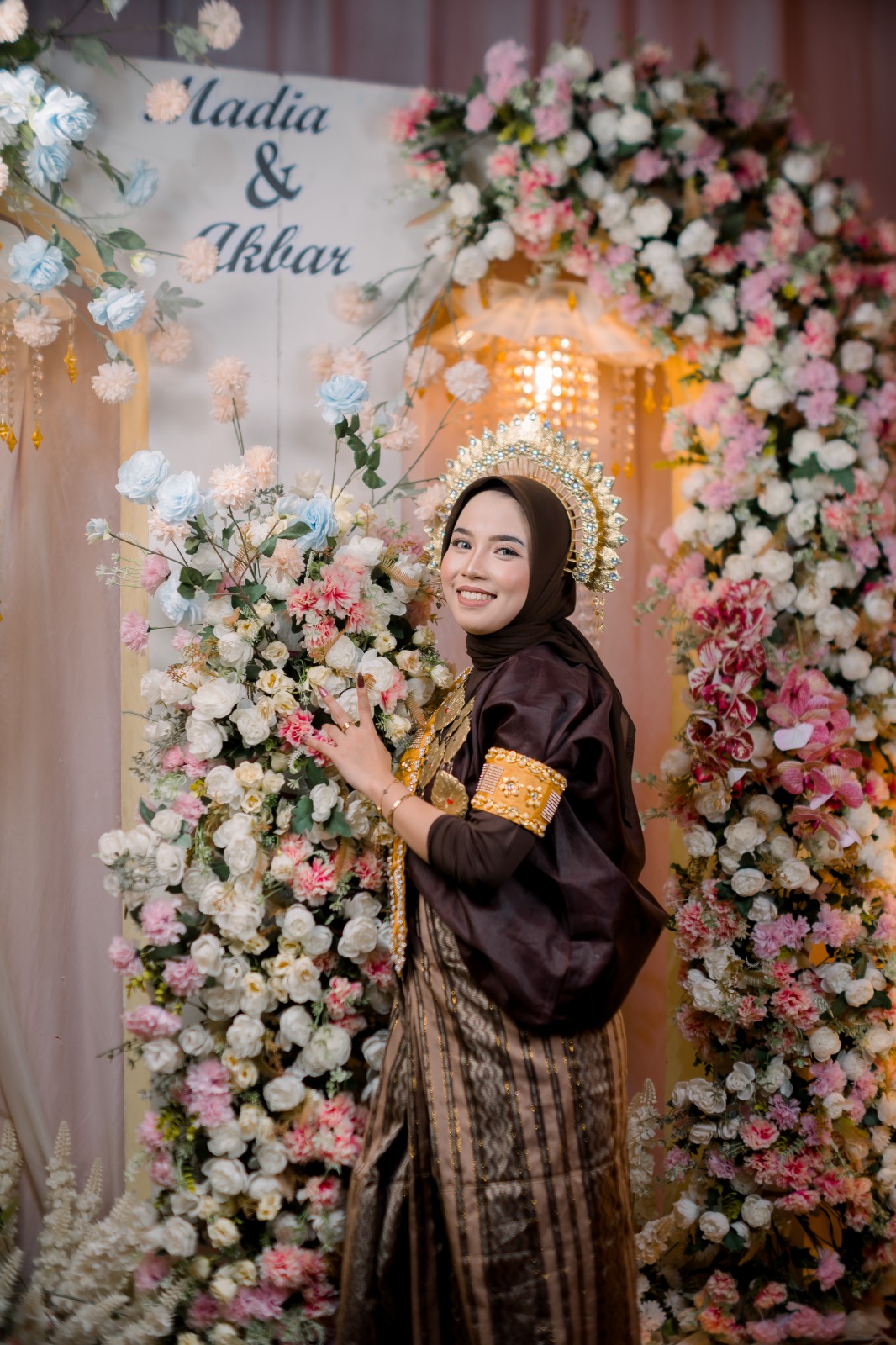 Madia & Akbar150426