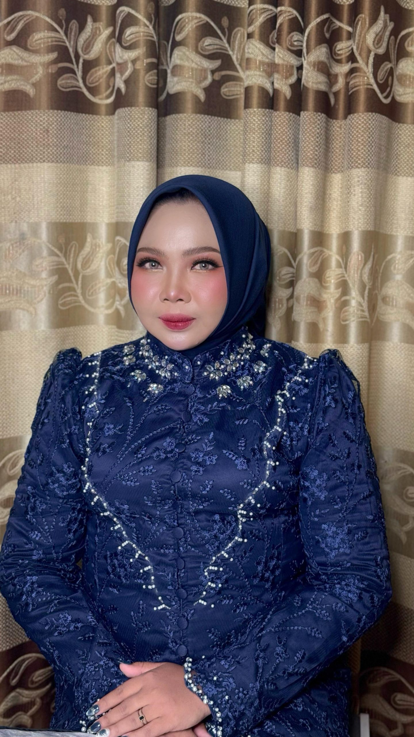 Della & Jefri190426