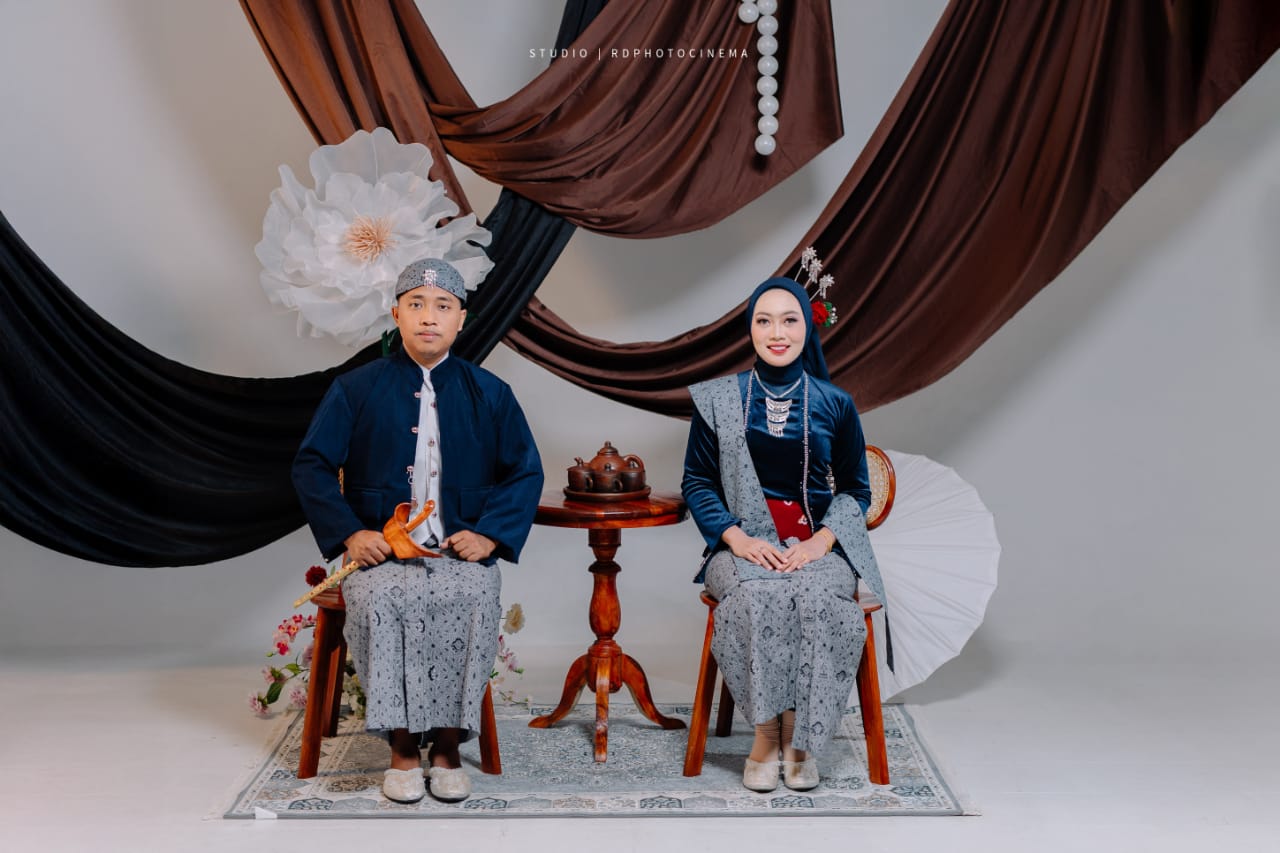 Tari & Hardy180426