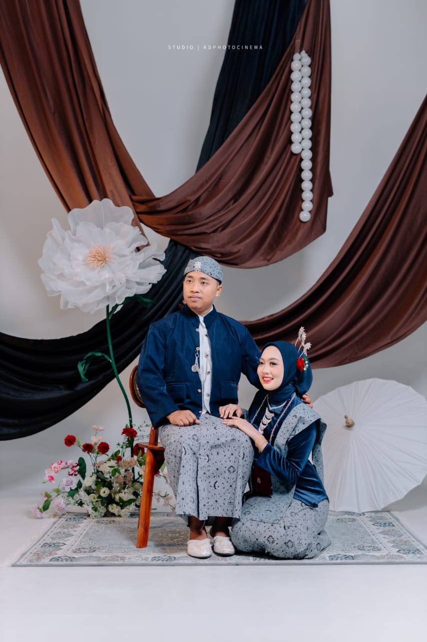 Tari & Hardy180426