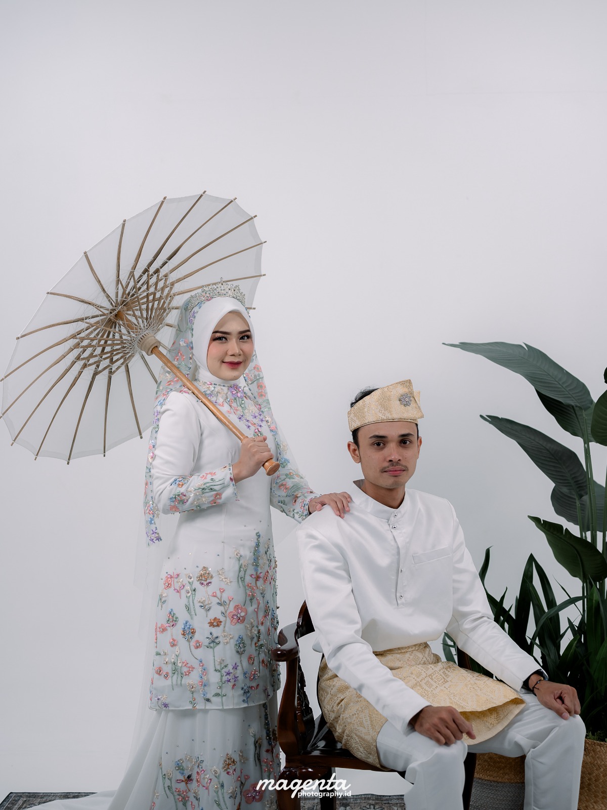 Dwi & Latif190426