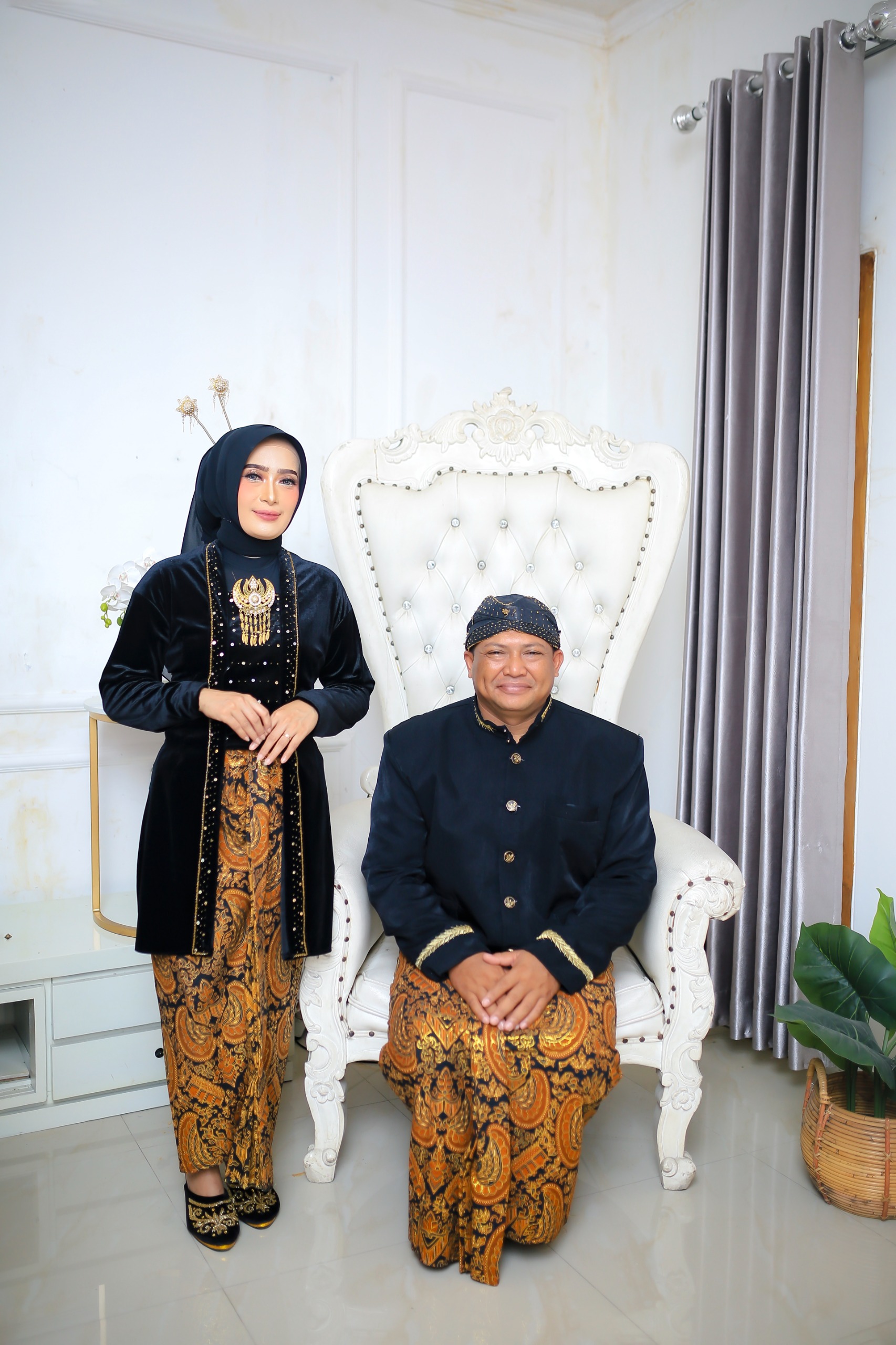 Amri & Dharma 190426
