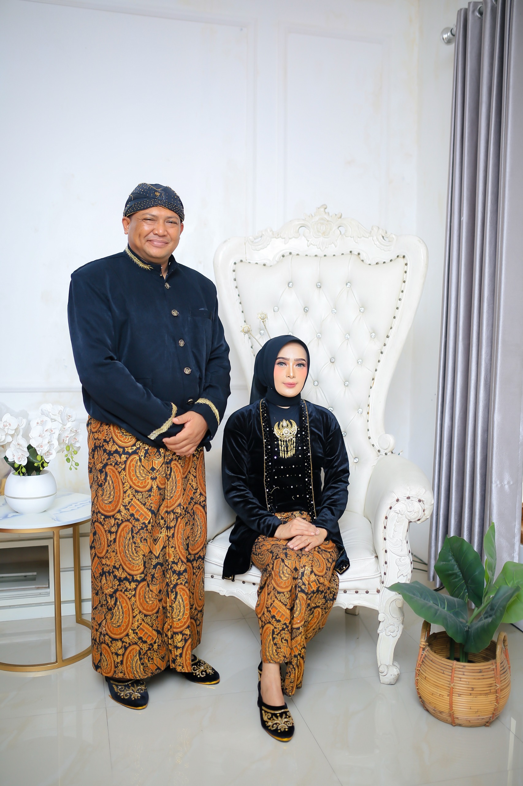 Amri & Dharma 190426