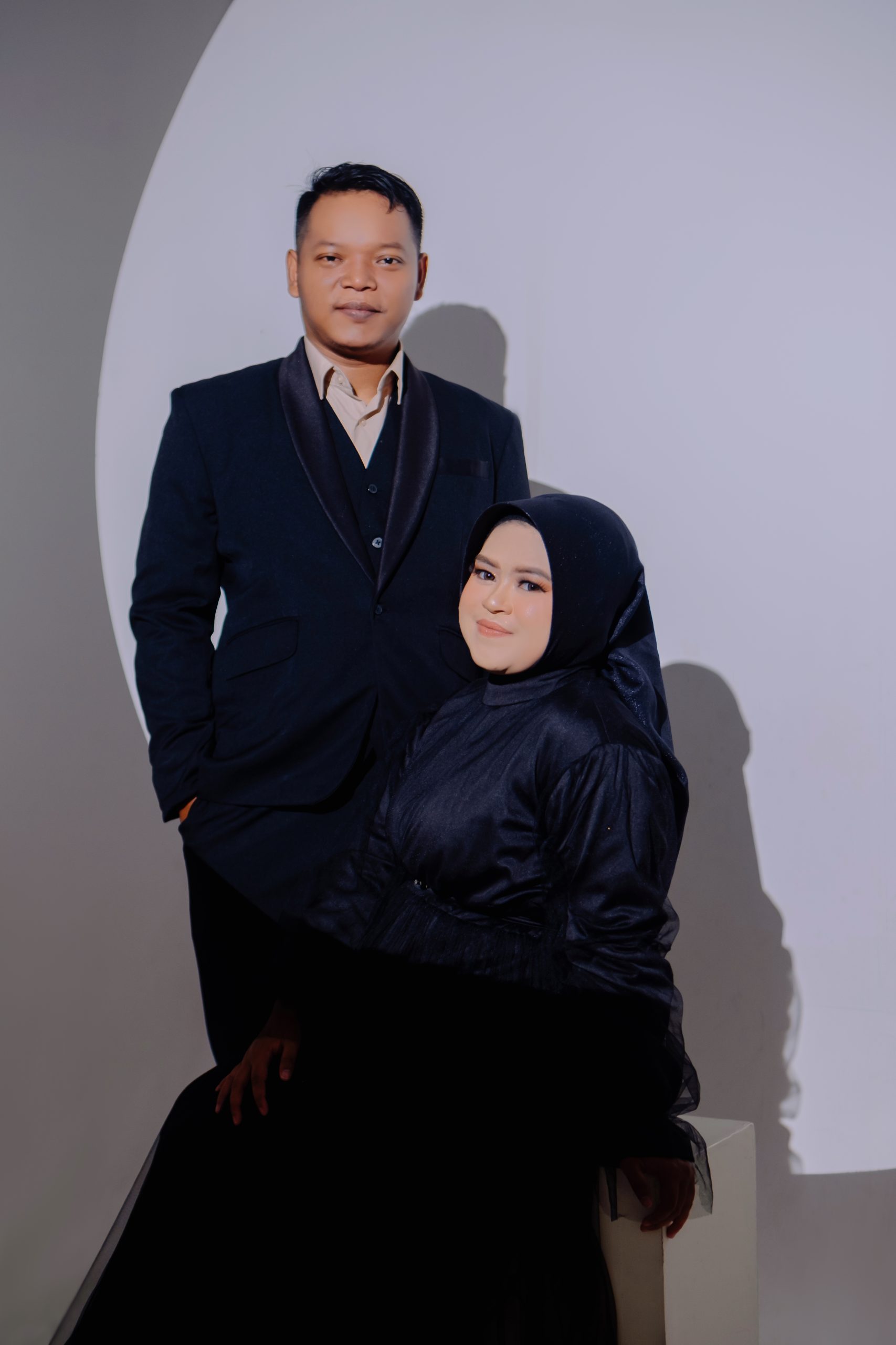 Ine & Eko300526