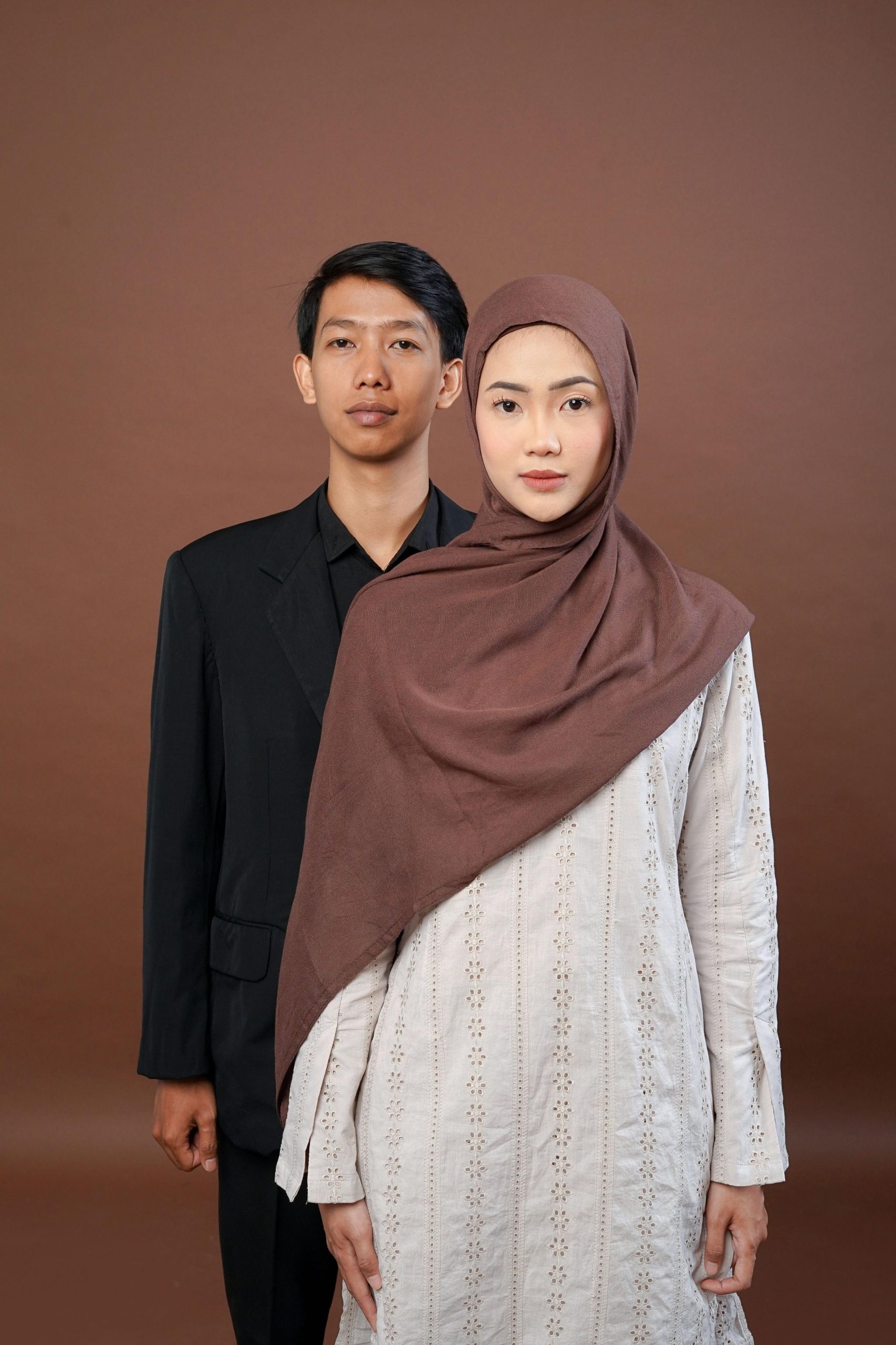 Mega & Rizky230526