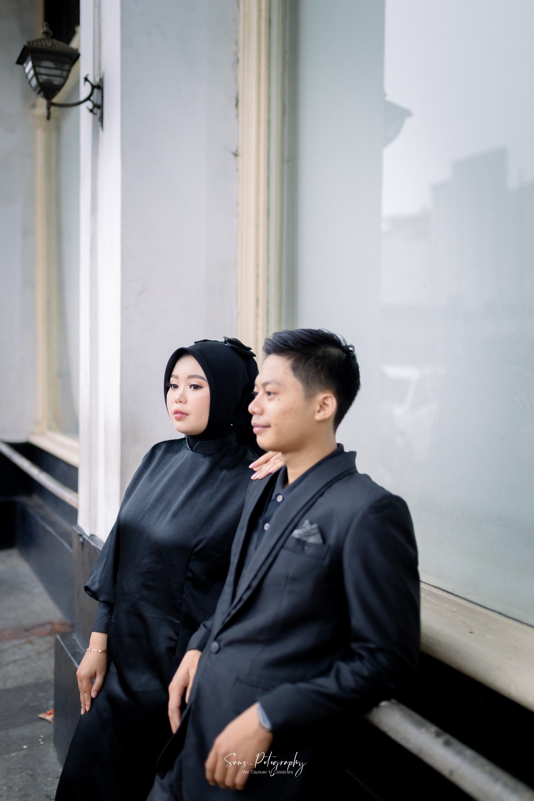 Devi & Algi100526