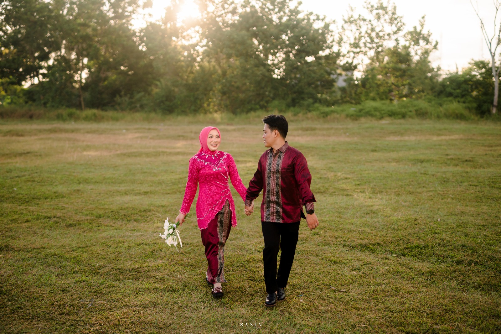 Esta & Wahyu060626