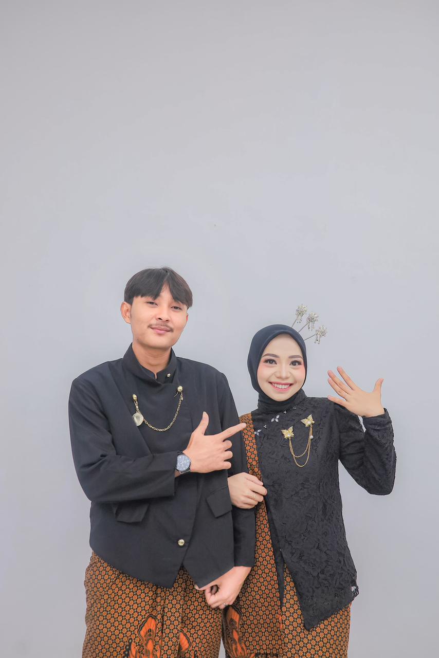 Risa & David050626