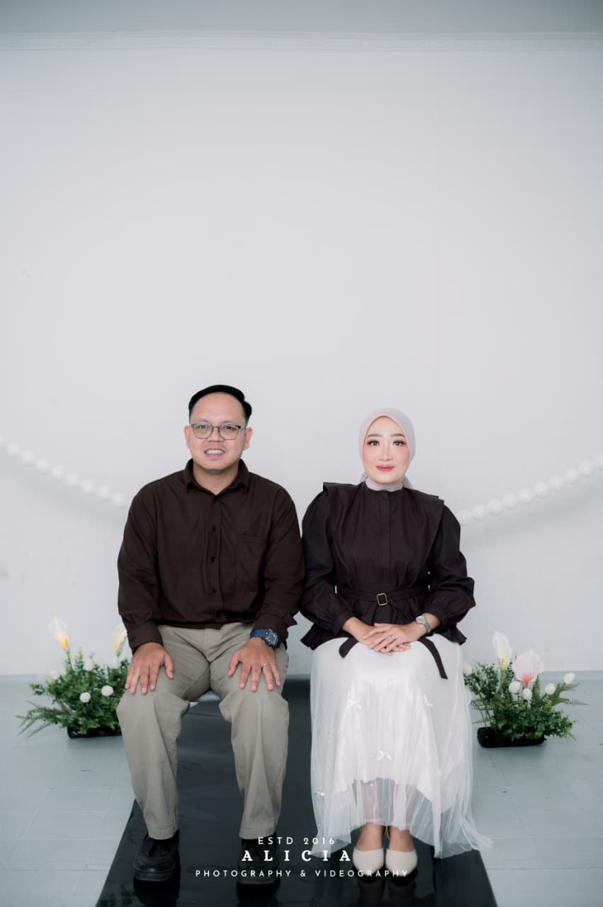 Vivi & Rendy060626
