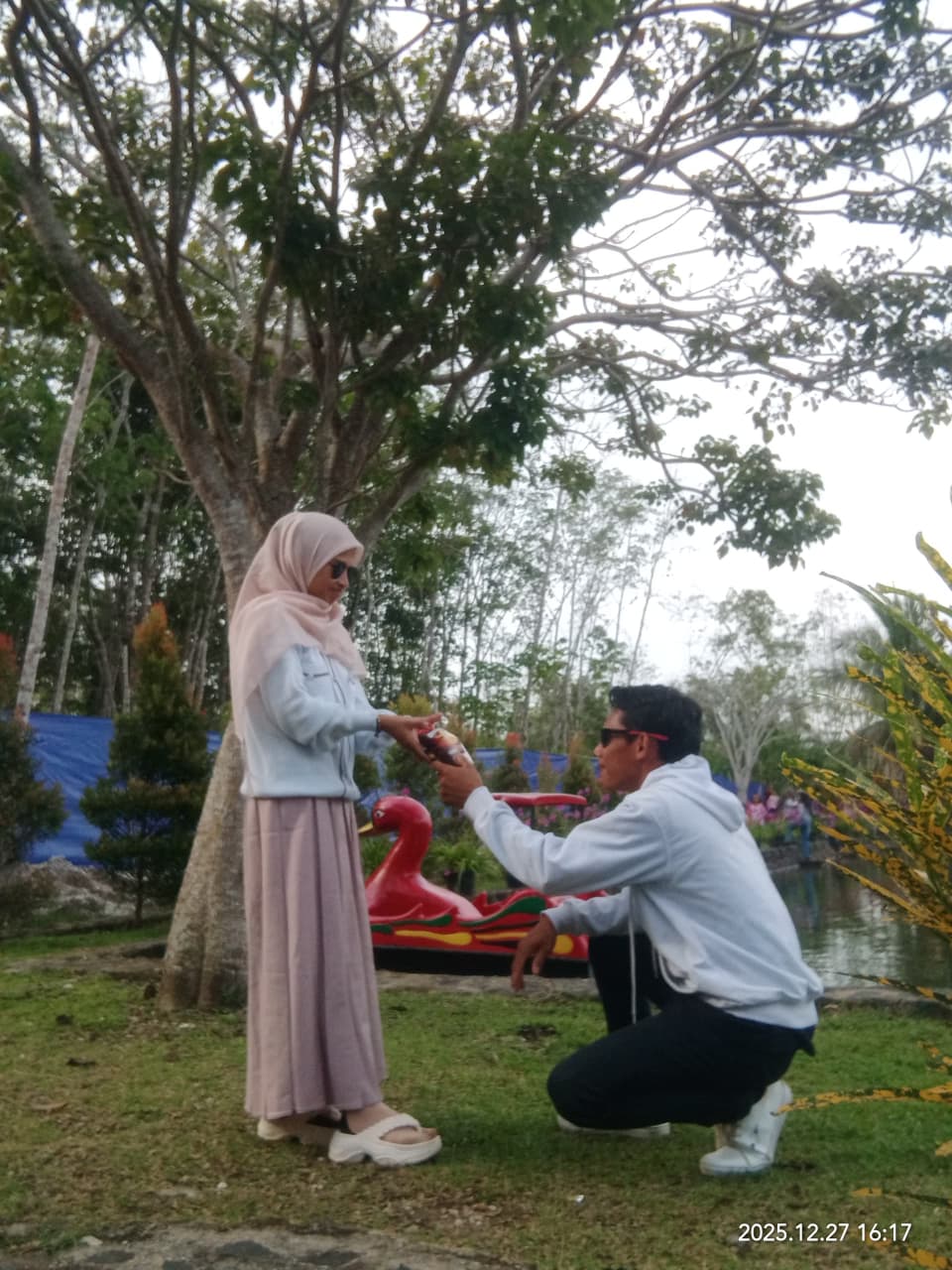 Uswa & Darma110626