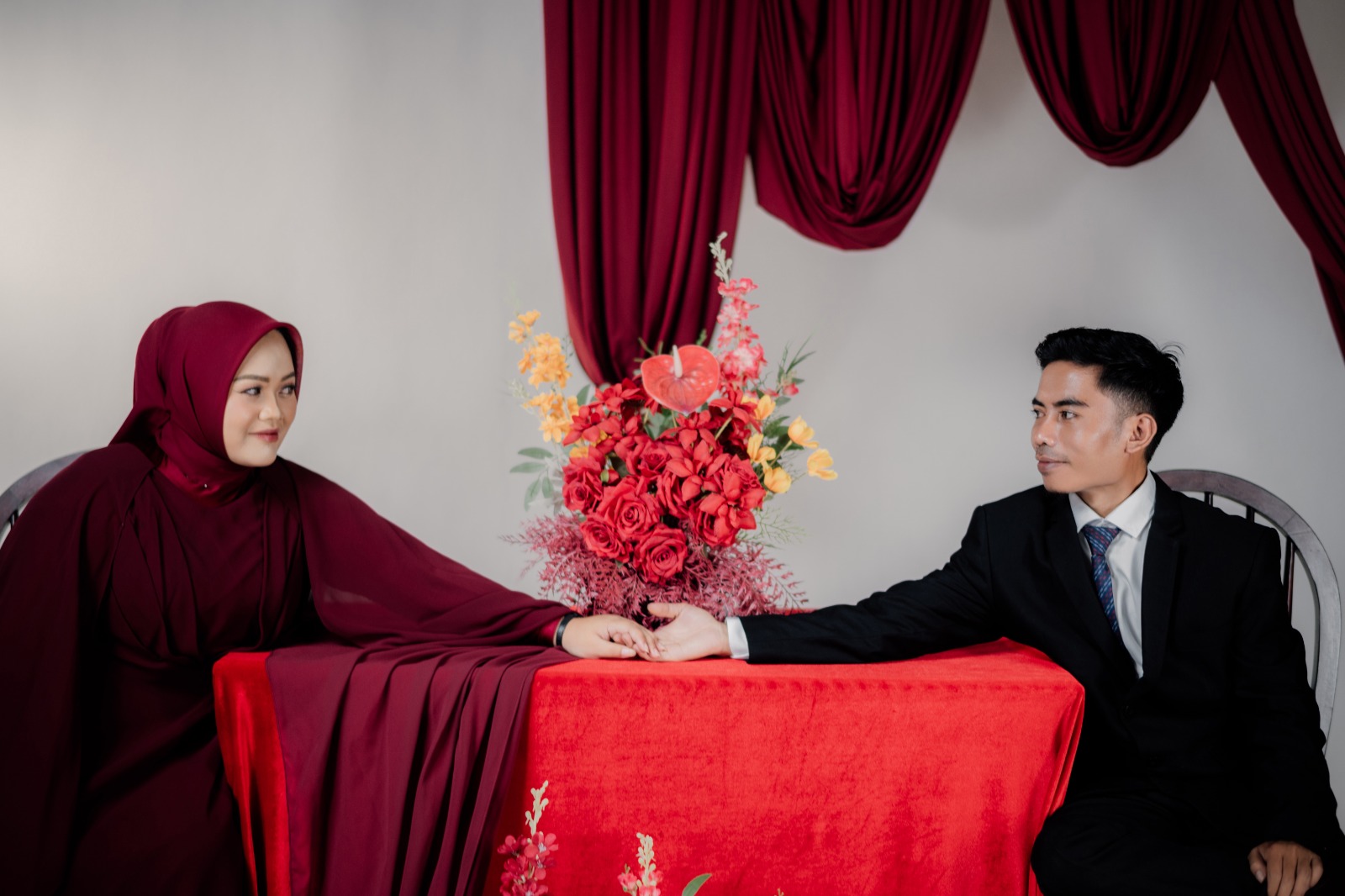 Aneu & Anwar100626
