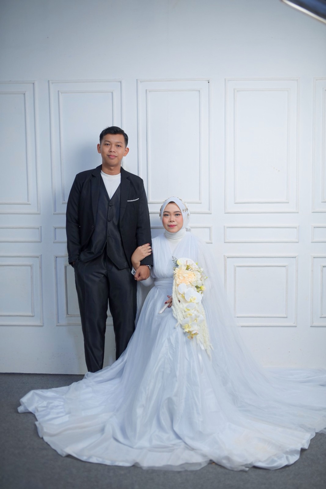 Heni & Dicky210626
