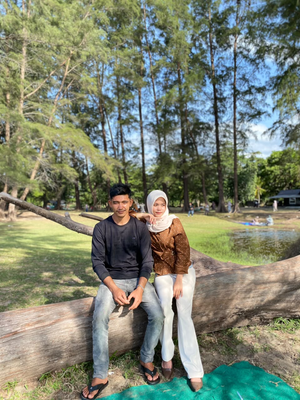 Ayu & Fitra210726