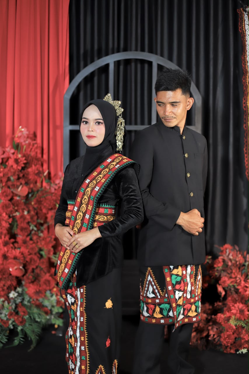Ayu & Fitra210726