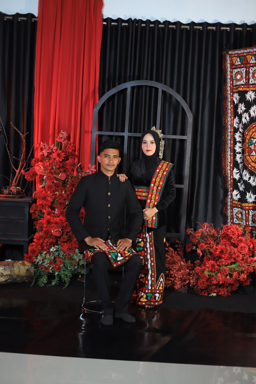 Ayu & Fitra210726
