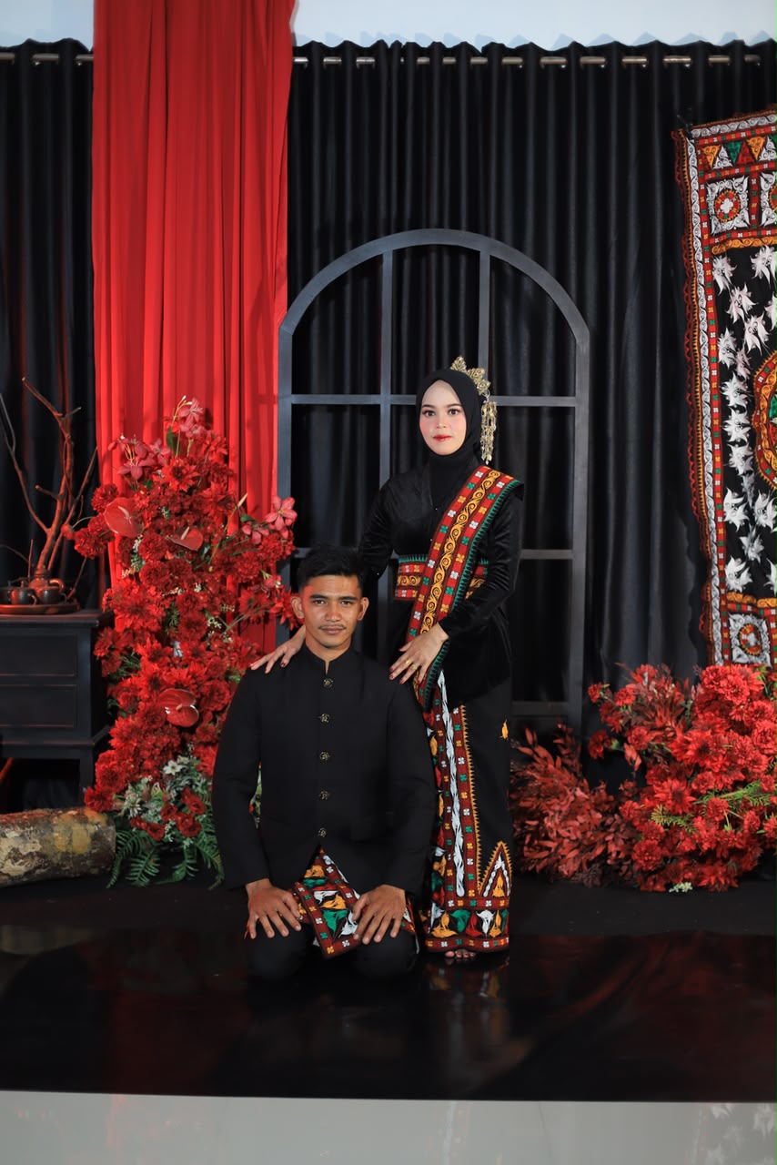 Ayu & Fitra210726