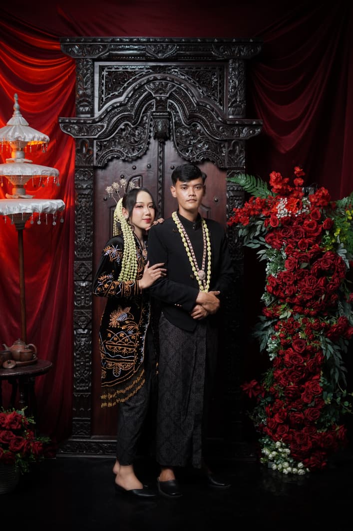 Dinia & Dava221126