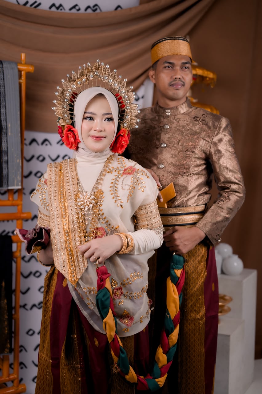 Nasya & Adi241026